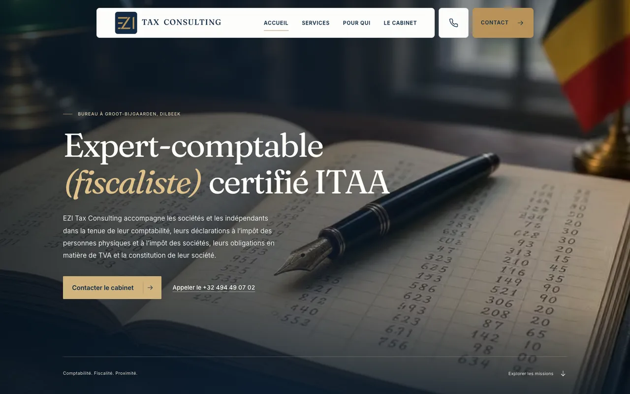 Accueil d’EZI Tax Consulting, identité bleu et or et présentation du cabinet comptable